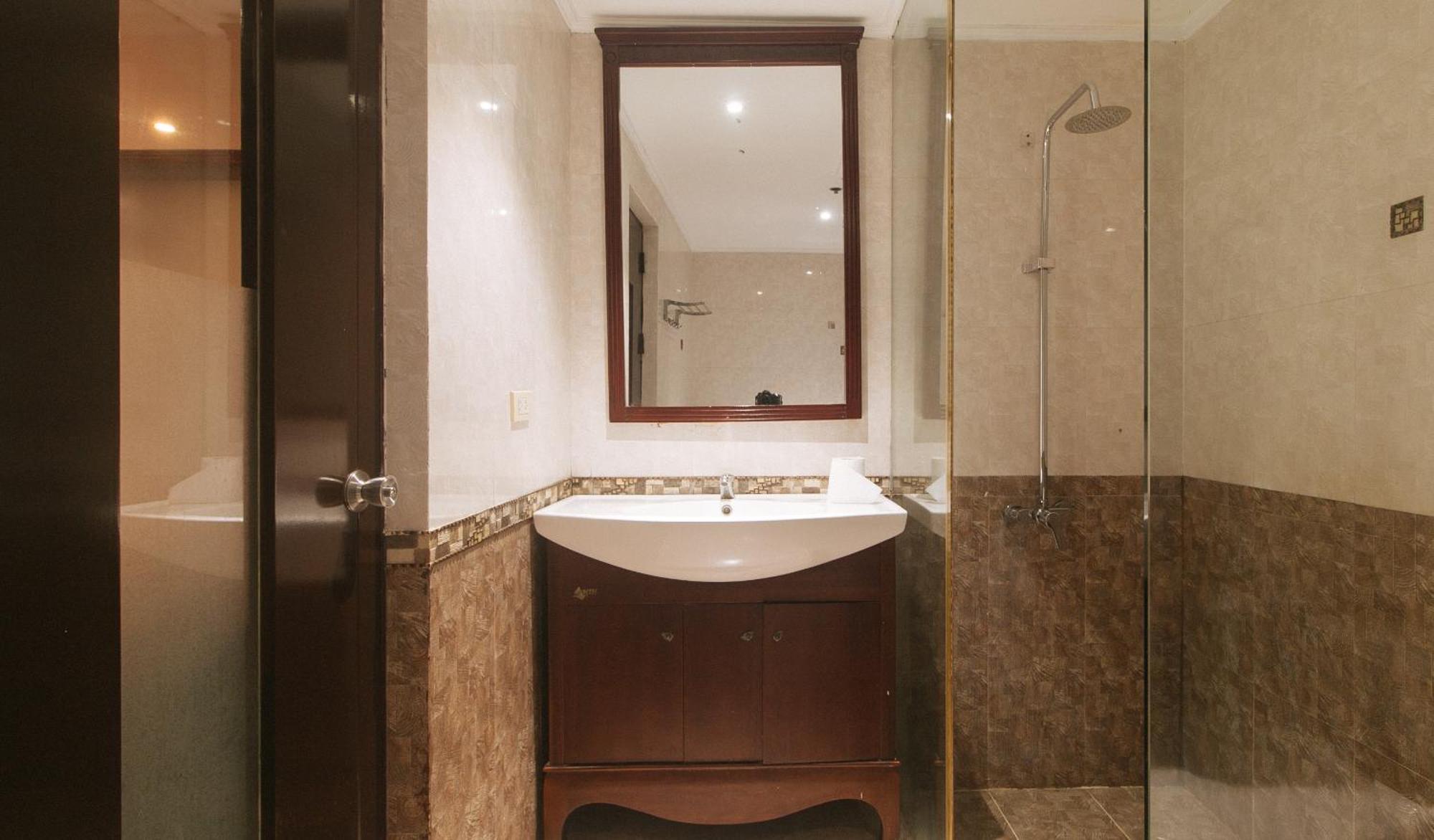 Reddoorz Premium At Jjimjbang Hotel Spa 马尼拉 客房 照片