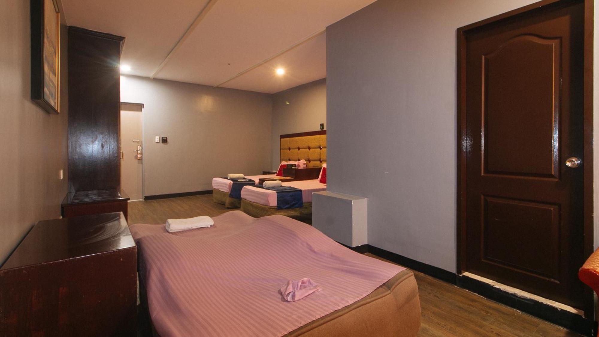 Reddoorz Premium At Jjimjbang Hotel Spa 马尼拉 客房 照片